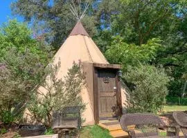 Waterfront Teepee 1 - Prancing Deer