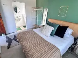 Bottlebrush Guest Suite, Newton Park