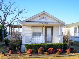 CrossTimbers Marina and Cottages, Hotel in Sperry