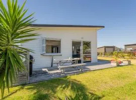 Coastal Calm - Matarangi Holiday Home