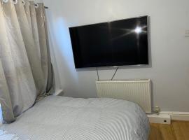 Comfy Room with Dedicated Bathroom 2, hotel v destinaci Doncaster