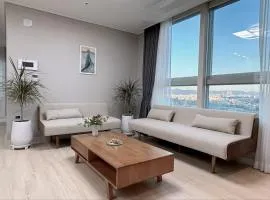 Eunhasu D&M Residence
