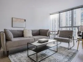 Blueground The Loop pool wd nr park CHI-1189