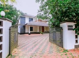 San WAYANAD HOMESTAY AND SERVICE VILLA, hotel v destinaci Sultan Bathery
