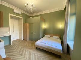 ВІП Аппартаменти на Малій Арнаутській,59, hotel cu căzi cu hidromasaj din Odesa