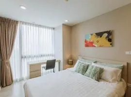Modern Condo in Nimman F803 by Pimolplace