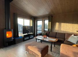 Hjertebo by Norgesbooking - cabin at Sp&aring;tind, H&uuml;tte in Nord Torpa