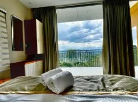 Elegant Mountain Resort