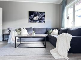 Flott overnattingsted med 3 soverom og sentral beliggenhet, hotel que aceita pets em Notodden