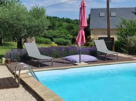 Lili de La LisaThi, hotel di Cruéjouls