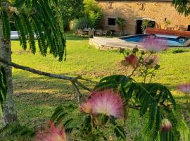 La Parenthèse à Etrigny, place to stay in Étrigny