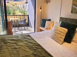 Remarkables Courtyard Studio