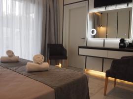 Oros Paradise Hotel, khách sạn ở Pastida