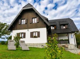 FLORA HOUSE, מלון ברסטובקה