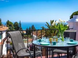 Idyllic Townhouse with Scenic Views Mijas Pueblo
