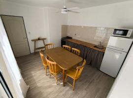 Alquileres Sordi, hotel in Colón