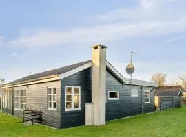 Holiday Home Nantje - 300m from the sea by Interhome