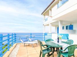 Apartment La Gabbianella by Interhome, hotel a Codaruina