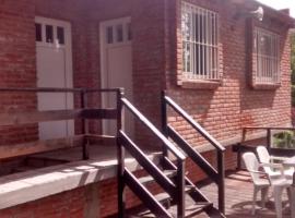 Casita de Arena Cabaña 1, hotel i Mar de Ajó