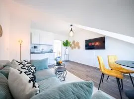 nestup - Zentrales Apartment mit Boxspringbetten, Smart-TV und ausgestatteter Küche