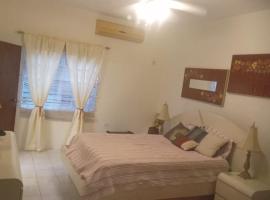 Tranquila Oasis, hotel a Runaway Bay