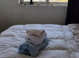 Ocean View & Pool Family Apartment 1P