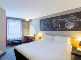 B&B HOTEL Orléans Centre Foch