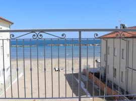 Dépendance Barca d'Oro, hotel in Bellaria-Igea Marina