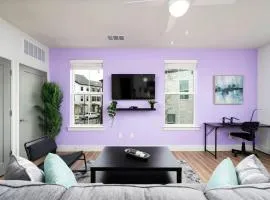 Luxurious 1BR Gem Steps from the Action