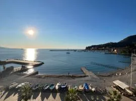 La Nicolina