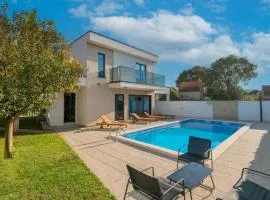 Holiday Home Maja by Interhome