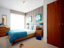 Reading Spacious Two Bedroom Apartment