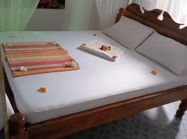 Luis Holiday House, hotel a Dimbuni