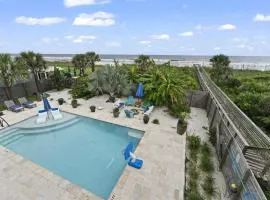 Tidal Dreams Ocean Front Pool Firepit Sleeps 14