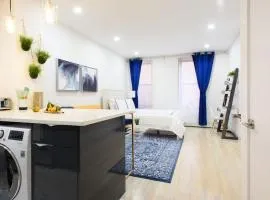 1597-9 Renovated Studio Prime UES WD in unit