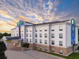 Holiday Inn Express & Suites - Denton North by IHG
