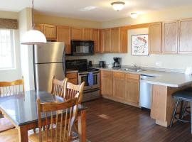 Eagle River में, होटल 115, Lower Duck Lake Condo