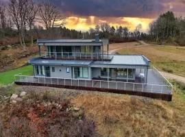 Luxury 3 Bedroom Modern House in Nature
