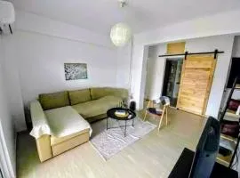 55sm apartment Voula 4pax