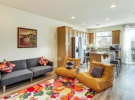 4 Mi to Dtwn Family-Friendly Townhome in Reno