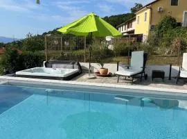 Holiday home in Dobrec 53284