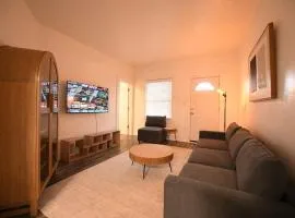 Edgewater Stay on W78th