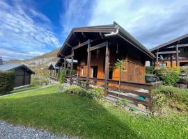 Chalet paisible avec cheminée et animaux acceptés près des pistes - FR-1-624-176, hôtel à Sixt-Fer-à-Cheval