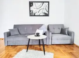 Apartament Tektoniczna Ślichowice, Targi