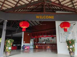 Xcape Resort Taman Negara, hotel v destinaci Kuala Tahan