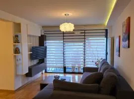 Alo Alo Apartman 1