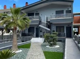 ONAR PALACE