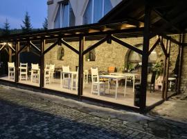 Perlyna Krasiyi, Hotel in Vyshka