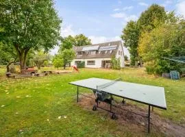 Cozy Apartment In Rechlin With Sauna