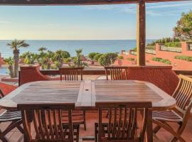 2 Bedroom Beautiful Home In Castelsardo, hotel in Castelsardo